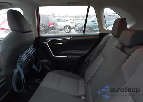 2019 Toyota Rav4 Xle from USA, damaged, VIN 2T3P1RFV6KW035675